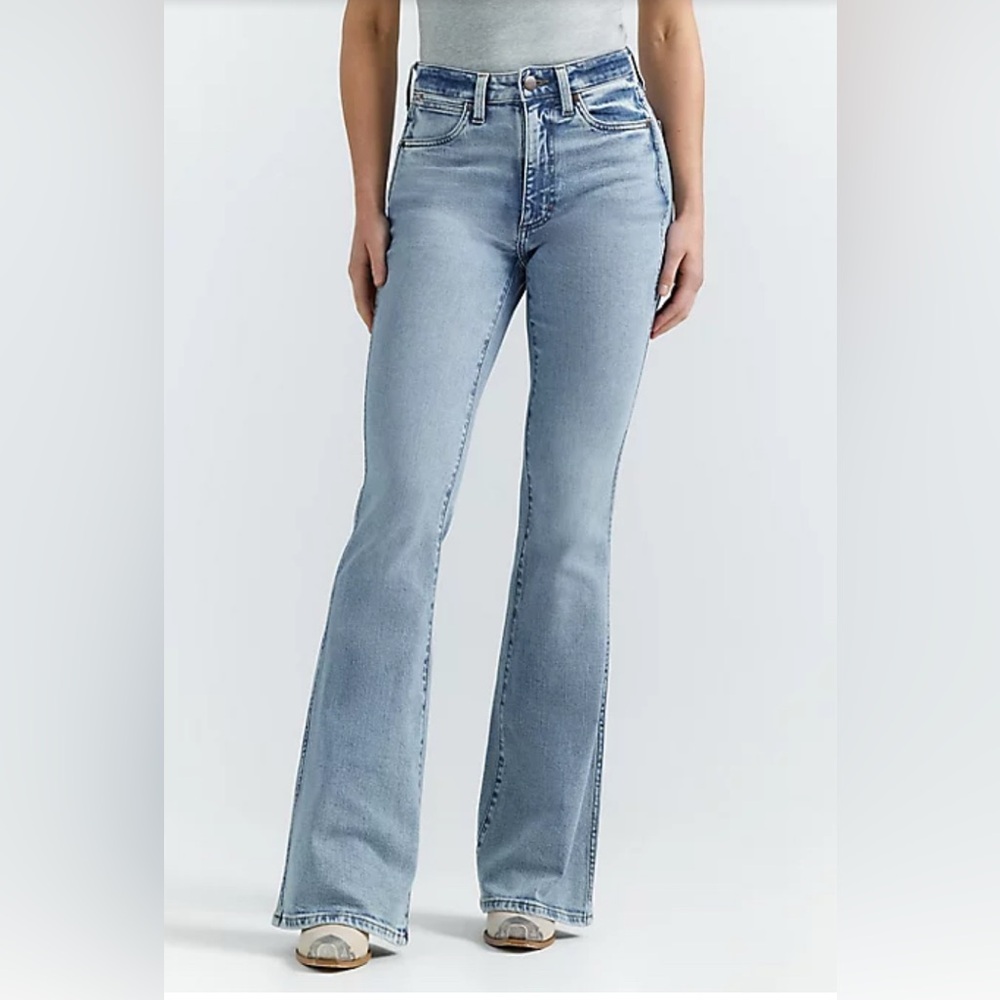 WOMEN'S WRANGLER RETRO BAILEY HIGH RISE FLARE JEAN
